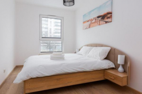 Sea Salt Spacious Apartment